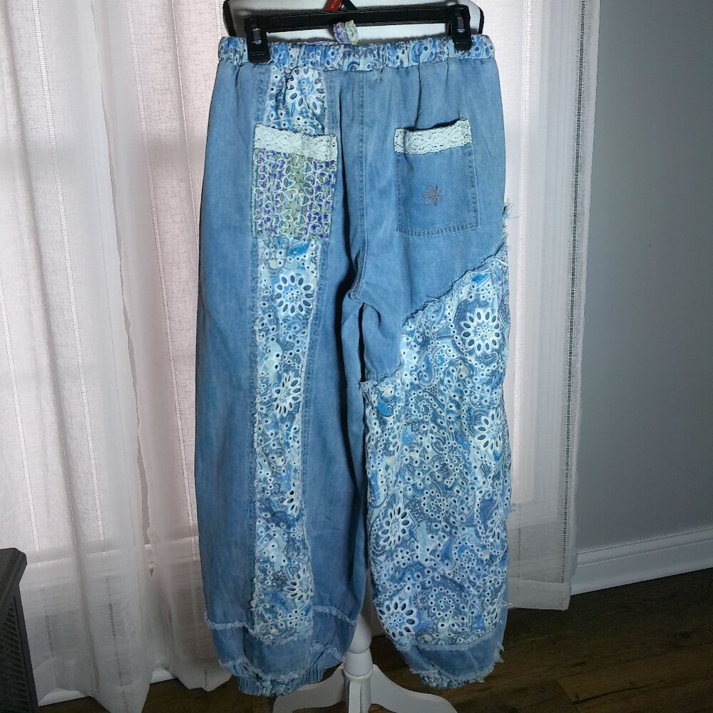 POL NWOT 100% Cotton Patchwork/ Embroidery/ Lace Design on Blue Denim Joggers M - Picture 5 of 11